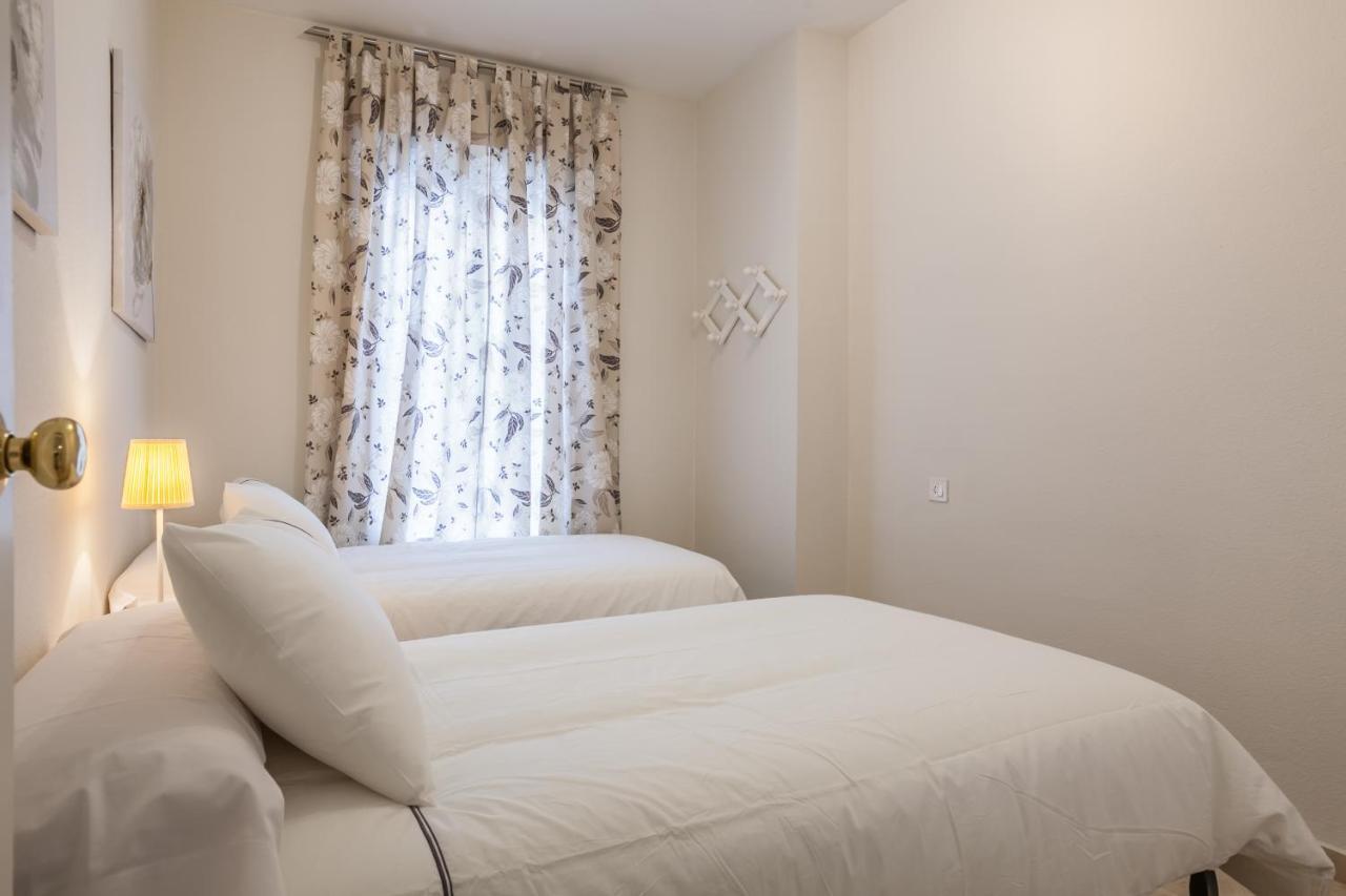 Apartamento Cerca Del Alcazar Con Garaje Privado Sevilla Kültér fotó